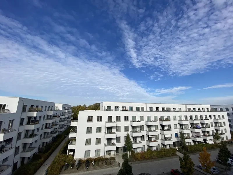 Große Familienwohnung - keiner wohnt über Ihnen - Neubau Zweitbezug! — photo 1